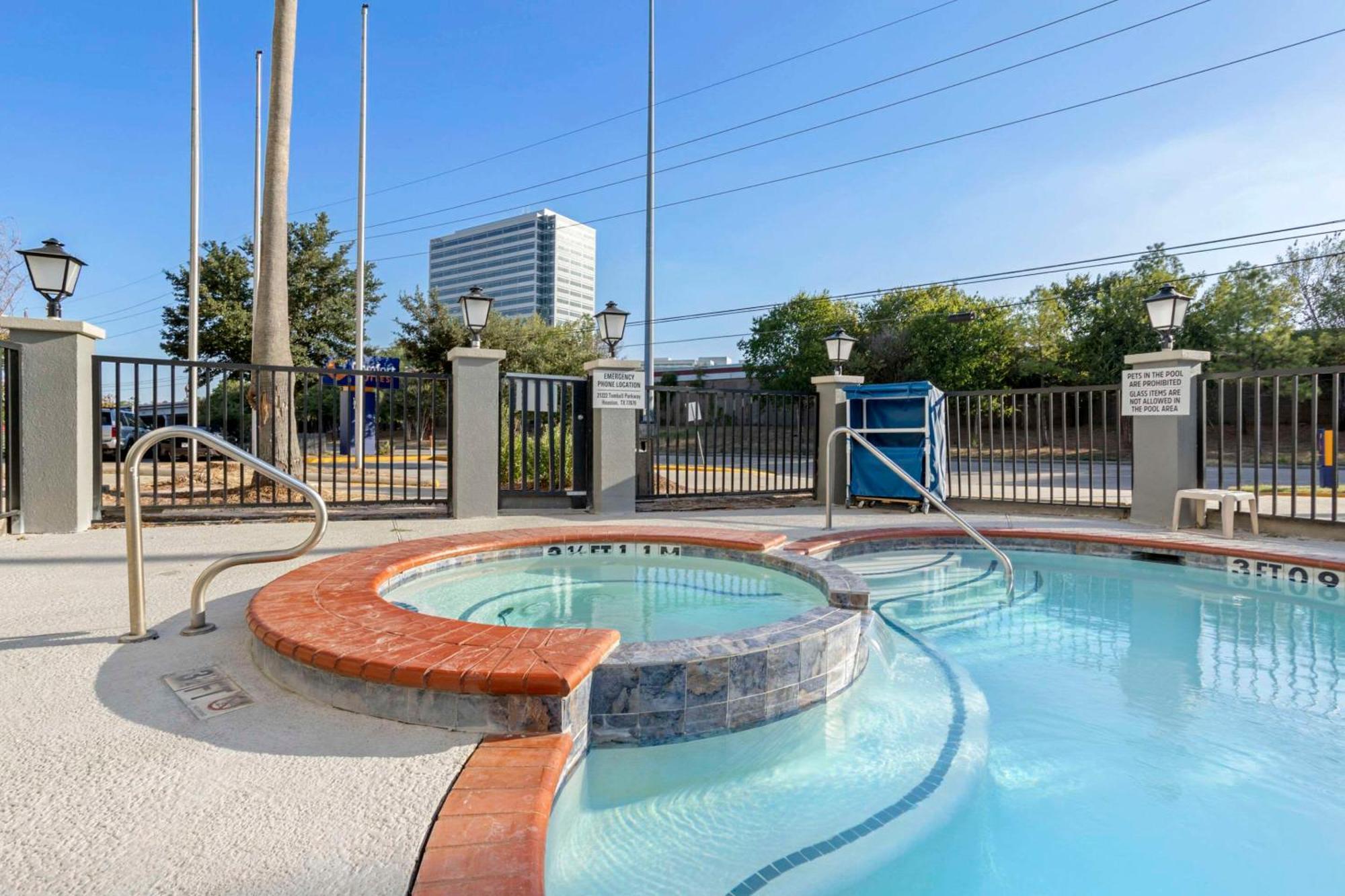 Comfort Suites Houston Nw - Vintage Park Exteriör bild